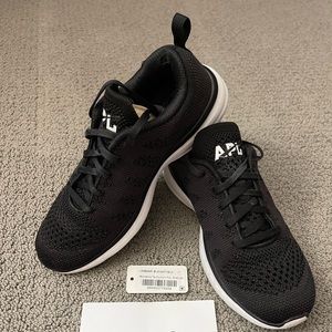 APL x Lululemon TechLoom Pro